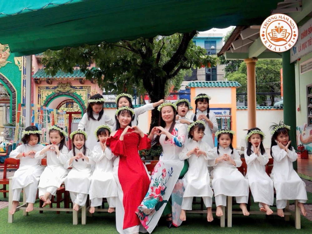 Trường mầm non khải trí